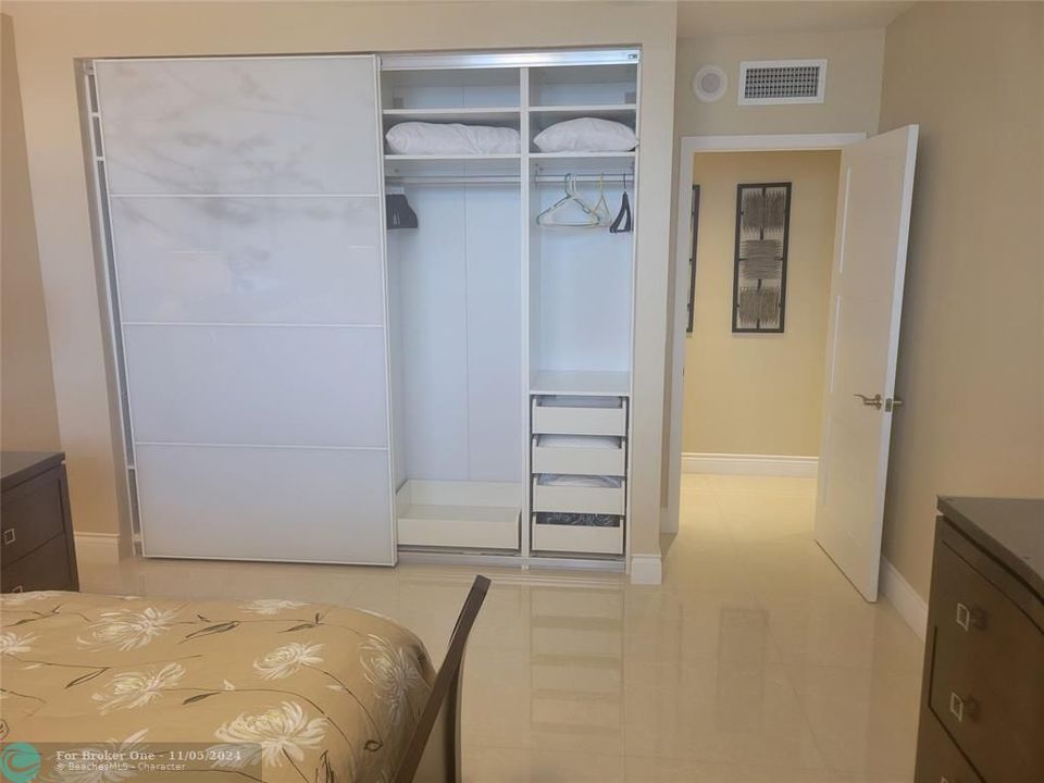 En Venta: $770,000 (2 camas, 2 baños, 1549 Pies cuadrados)