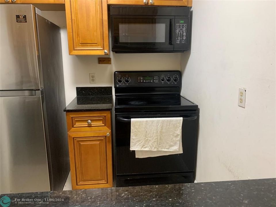 For Rent: $1,495 (0 beds, 1 baths, 0 Square Feet)