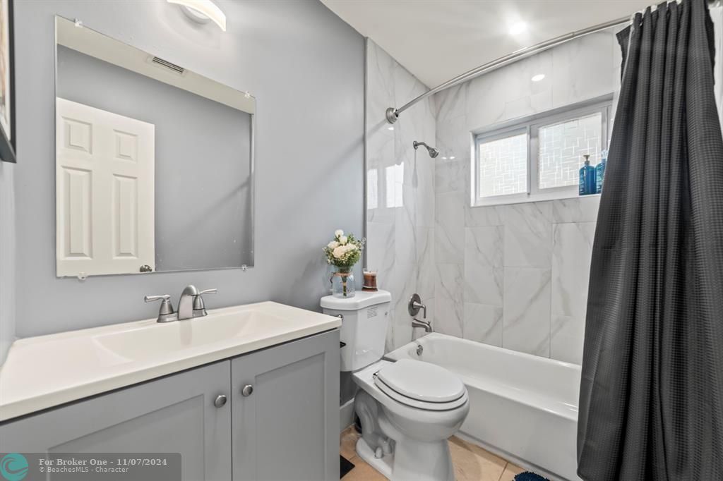 For Sale: $529,900 (3 beds, 2 baths, 1210 Square Feet)