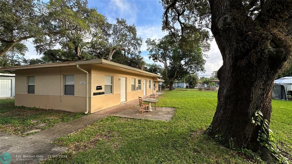 For Rent: $1,500 (1 beds, 1 baths, 600 Square Feet)