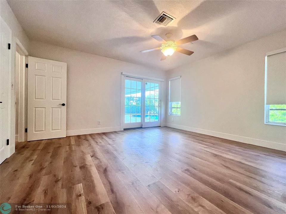 For Rent: $6,000 (4 beds, 2 baths, 2055 Square Feet)