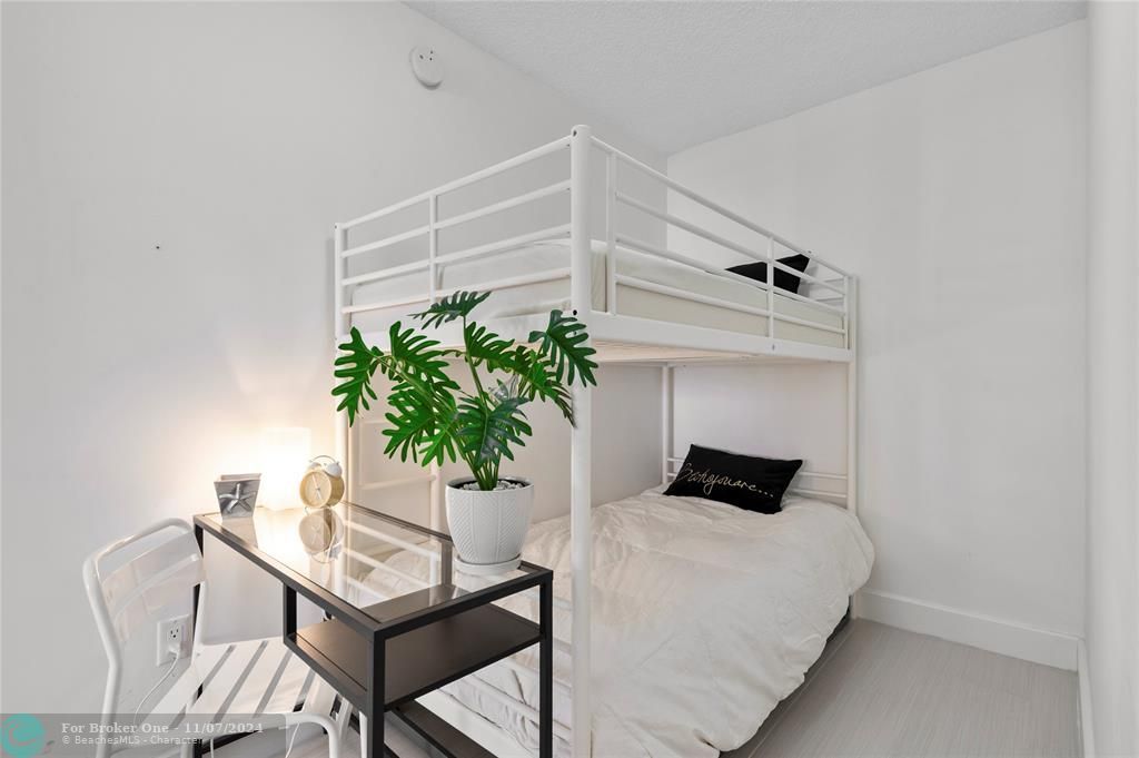 For Sale: $728,000 (2 beds, 2 baths, 1435 Square Feet)