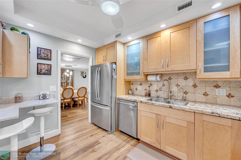 For Sale: $474,900 (3 beds, 2 baths, 1590 Square Feet)