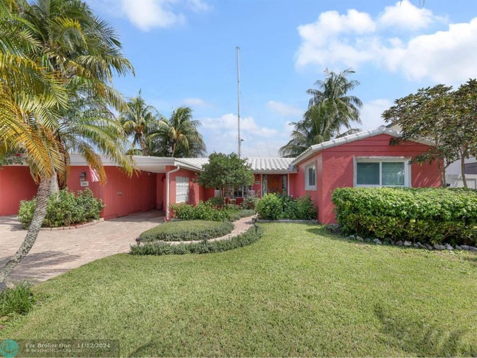 For Sale: $1,375,000 (2 beds, 2 baths, 1460 Square Feet)