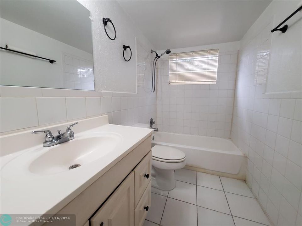 For Rent: $1,749 (2 beds, 2 baths, 8314 Square Feet)