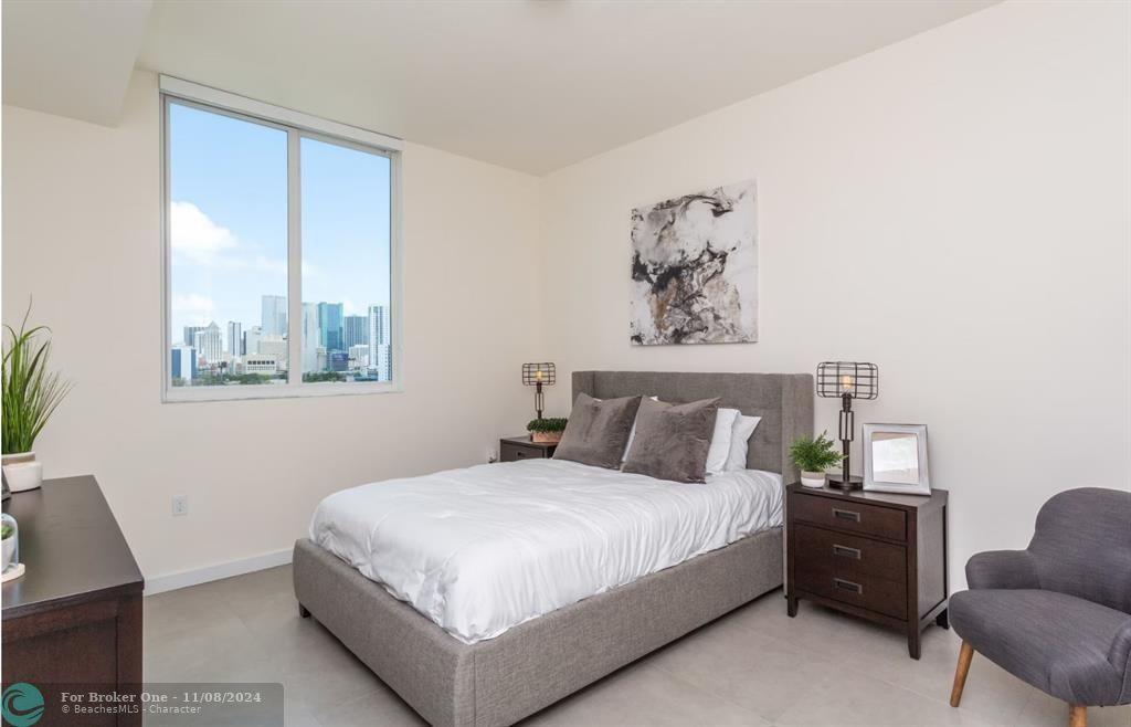 For Rent: $2,933 (2 beds, 2 baths, 1193 Square Feet)