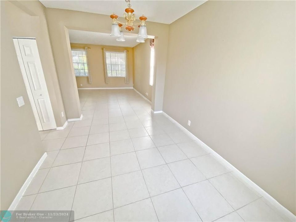 For Rent: $5,400 (4 beds, 2 baths, 2661 Square Feet)