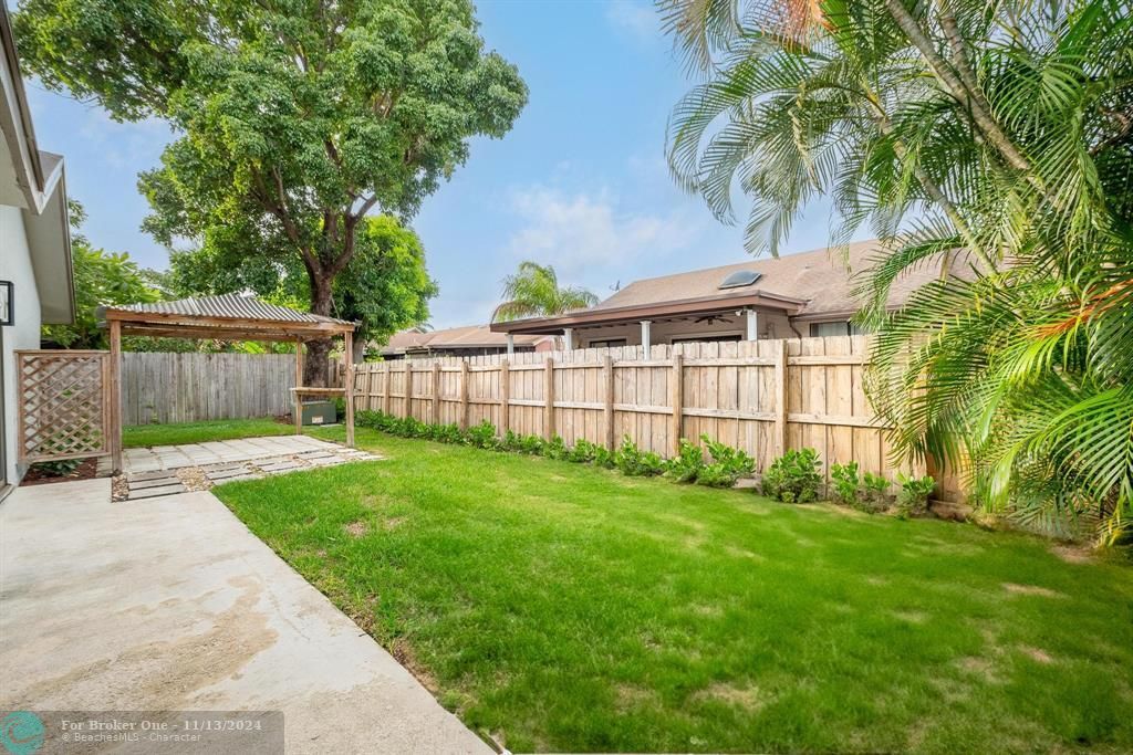 For Sale: $629,000 (4 beds, 2 baths, 2252 Square Feet)