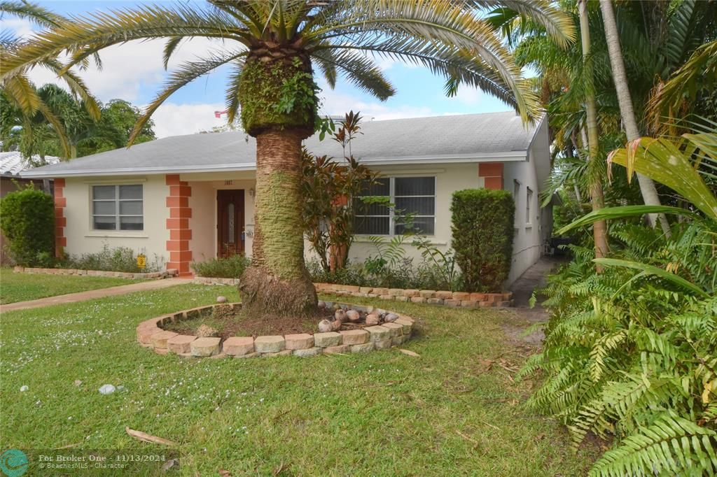 En Venta: $699,000 (3 camas, 2 baños, 1822 Pies cuadrados)