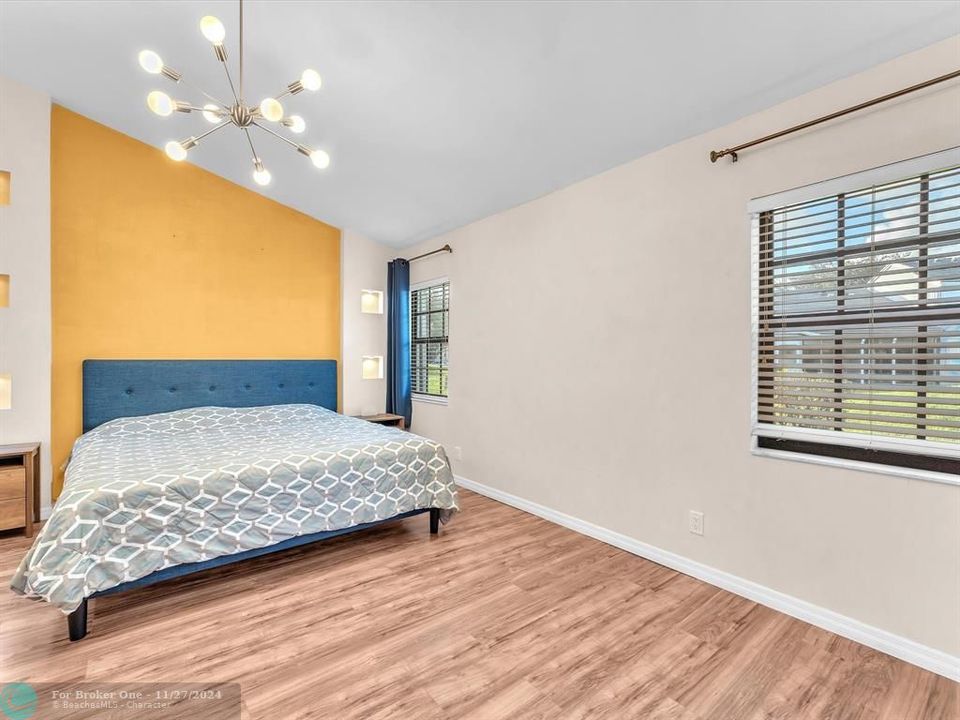 For Sale: $440,000 (2 beds, 2 baths, 1447 Square Feet)