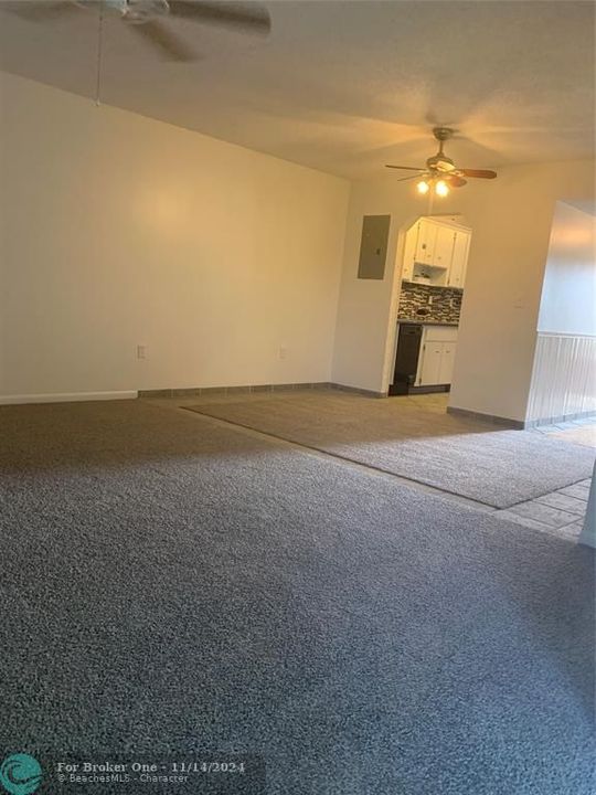 For Rent: $1,800 (2 beds, 2 baths, 1186 Square Feet)