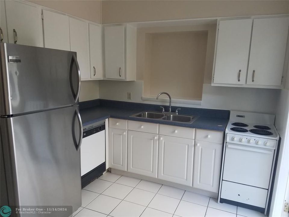 For Rent: $1,645 (1 beds, 1 baths, 0 Square Feet)