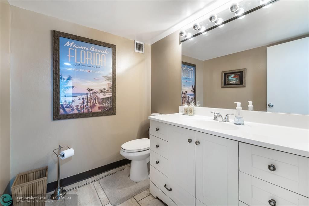 For Sale: $450,000 (1 beds, 1 baths, 1116 Square Feet)