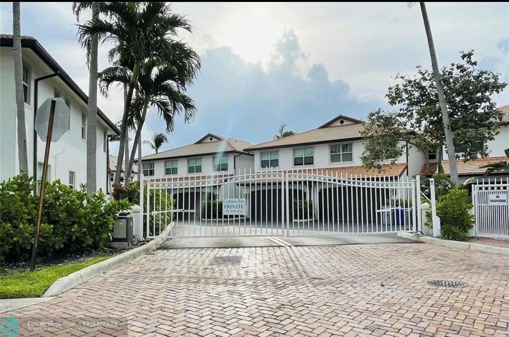 En Venta: $1,274,990 (3 camas, 2 baños, 1892 Pies cuadrados)