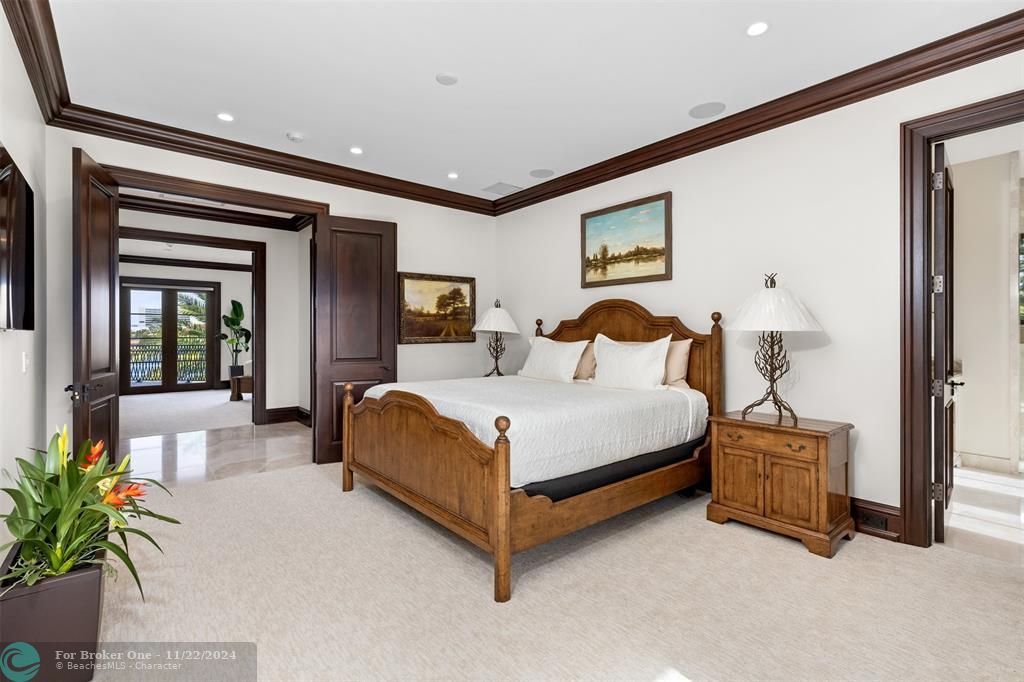 For Sale: $25,000,000 (8 beds, 8 baths, 8962 Square Feet)