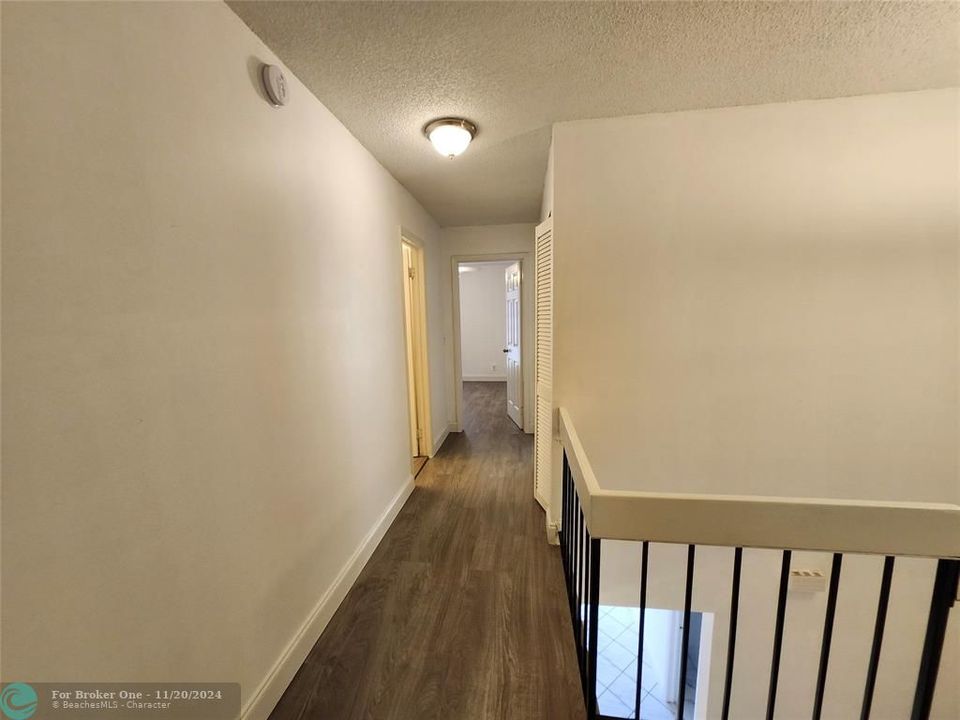 For Rent: $2,990 (3 beds, 2 baths, 1393 Square Feet)