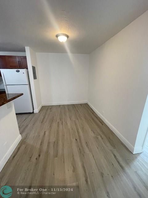 For Rent: $1,800 (2 beds, 1 baths, 752 Square Feet)