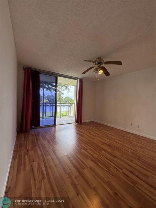 For Rent: $2,750 (2 beds, 2 baths, 1500 Square Feet)