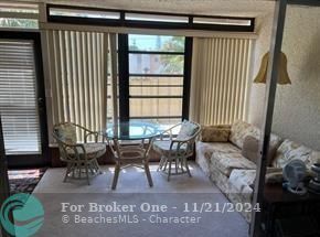 For Sale: $215,000 (2 beds, 2 baths, 1272 Square Feet)