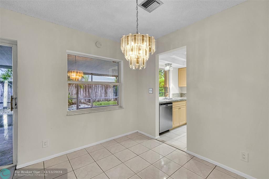 For Sale: $539,900 (4 beds, 2 baths, 1896 Square Feet)