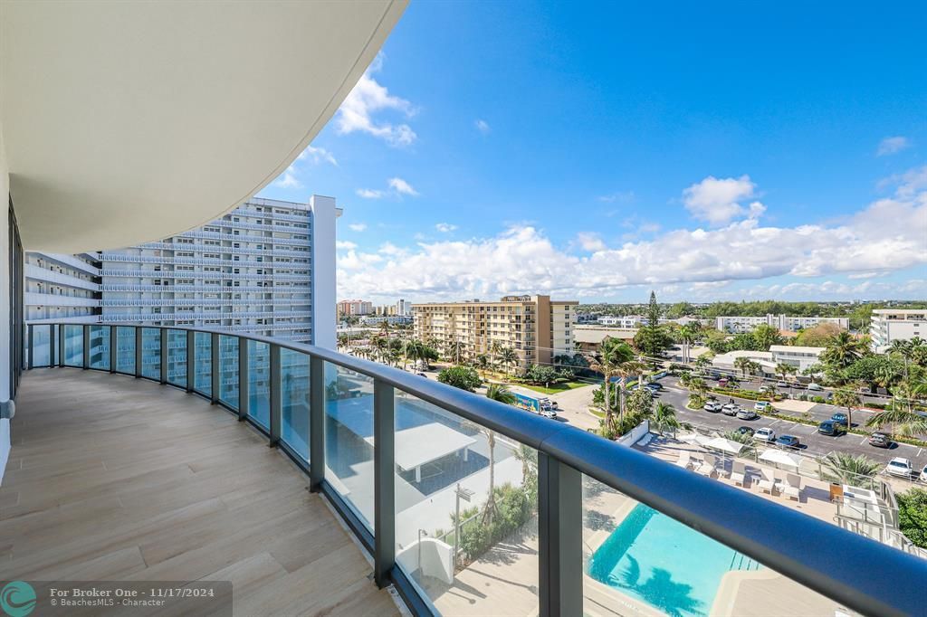 For Sale: $3,595,000 (3 beds, 3 baths, 2825 Square Feet)