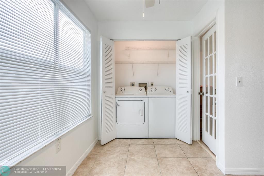 For Rent: $1,850 (1 beds, 1 baths, 743 Square Feet)