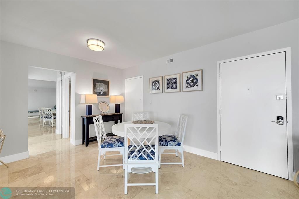 For Sale: $624,900 (2 beds, 2 baths, 1200 Square Feet)