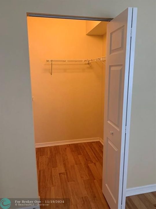 For Rent: $2,600 (2 beds, 2 baths, 1205 Square Feet)