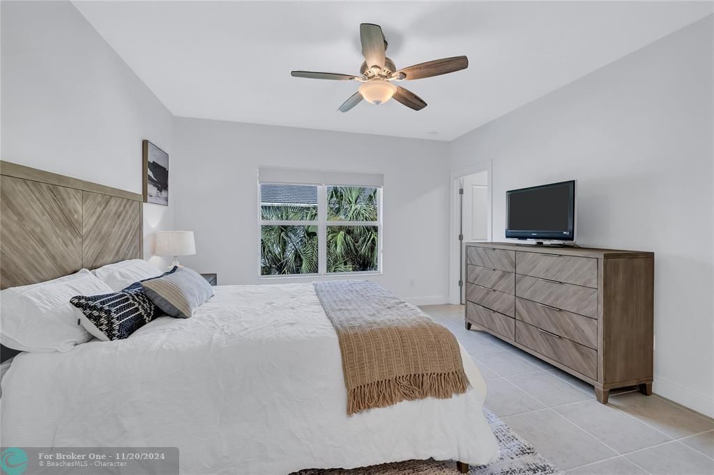 For Sale: $625,000 (3 beds, 2 baths, 1842 Square Feet)