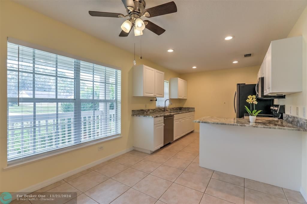 For Sale: $349,990 (3 beds, 2 baths, 1213 Square Feet)