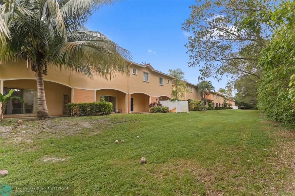 For Sale: $398,500 (3 beds, 2 baths, 1404 Square Feet)