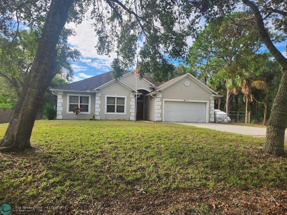 For Sale: $375,000 (3 beds, 2 baths, 1830 Square Feet)