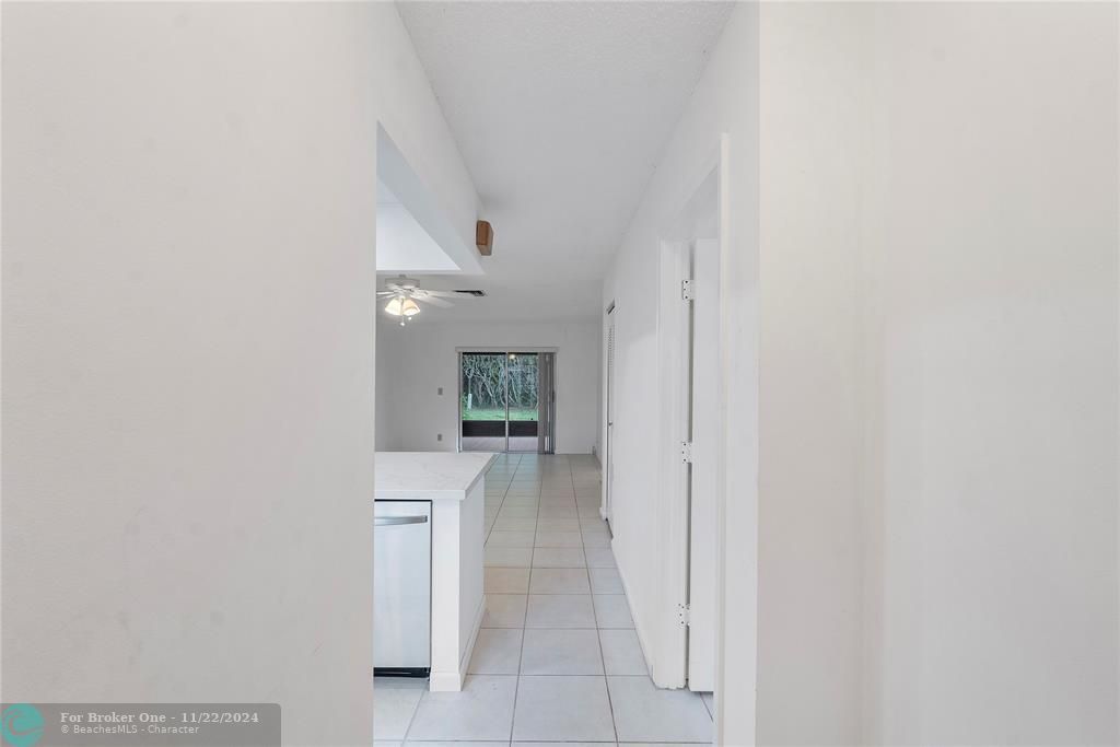 En Venta: $200,000 (2 camas, 2 baños, 852 Pies cuadrados)