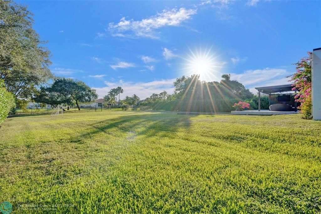 For Sale: $1,790,000 (5 beds, 2 baths, 3391 Square Feet)