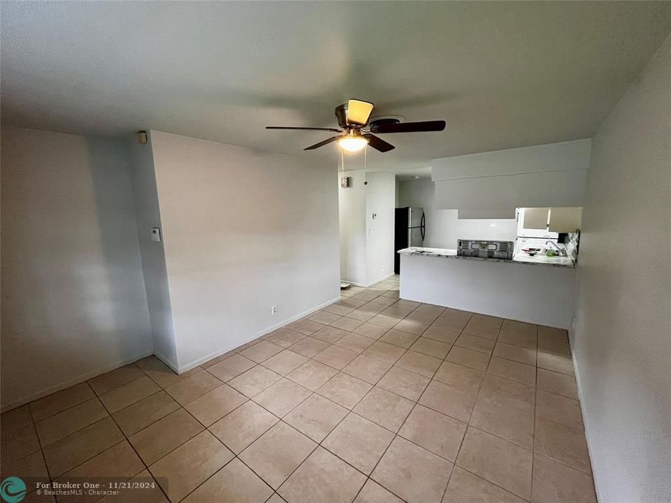 For Sale: $2,000 (2 beds, 1 baths, 0 Square Feet)