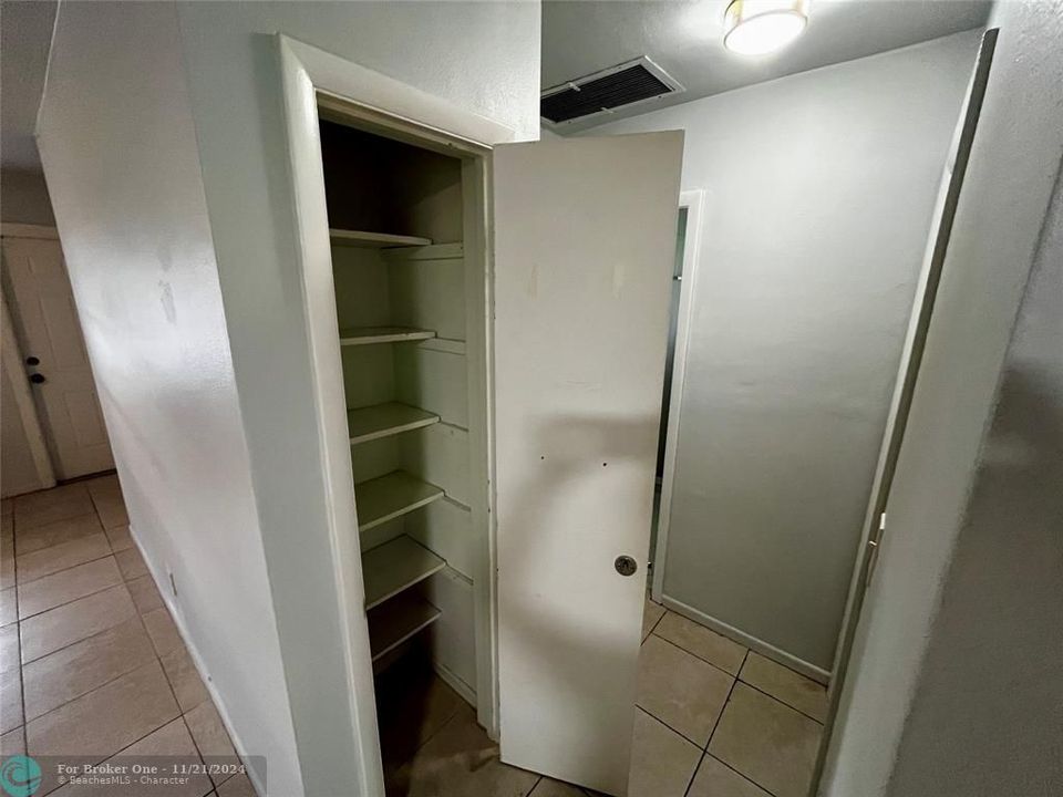 For Sale: $2,000 (2 beds, 1 baths, 0 Square Feet)