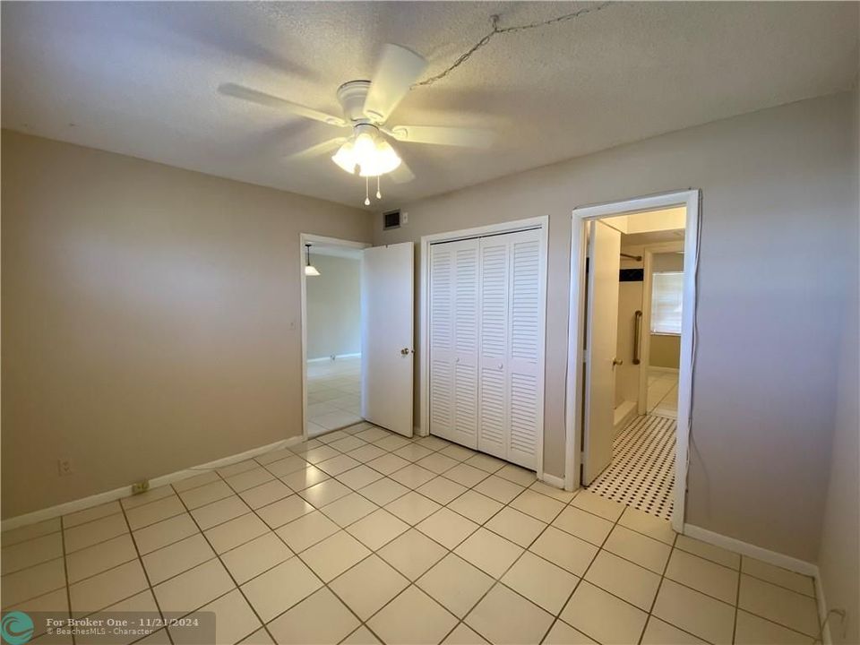 For Rent: $1,635 (2 beds, 1 baths, 835 Square Feet)