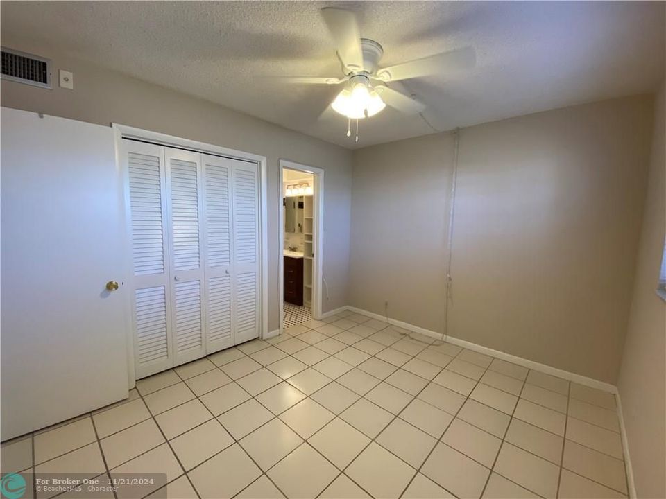 For Rent: $1,635 (2 beds, 1 baths, 835 Square Feet)