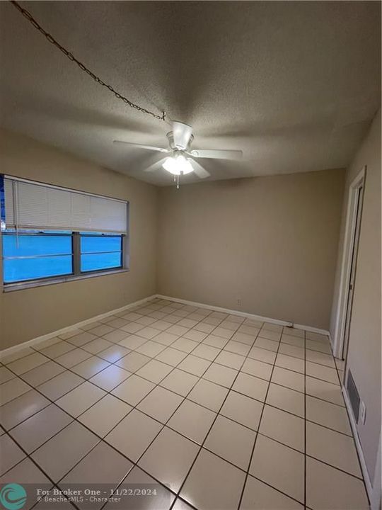 For Rent: $1,635 (2 beds, 1 baths, 835 Square Feet)