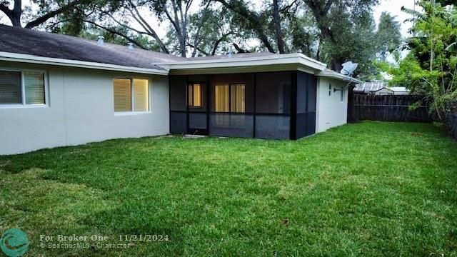 For Rent: $4,300 (3 beds, 2 baths, 1512 Square Feet)