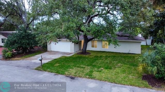 For Rent: $4,300 (3 beds, 2 baths, 1512 Square Feet)