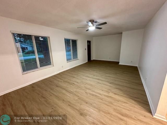 For Rent: $4,300 (3 beds, 2 baths, 1512 Square Feet)