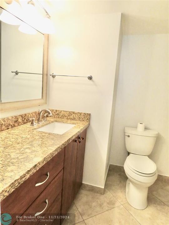 For Rent: $2,600 (2 beds, 2 baths, 1340 Square Feet)