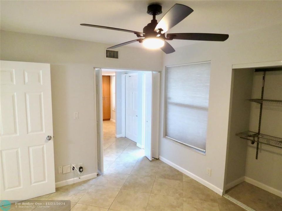 For Rent: $2,600 (2 beds, 2 baths, 1340 Square Feet)