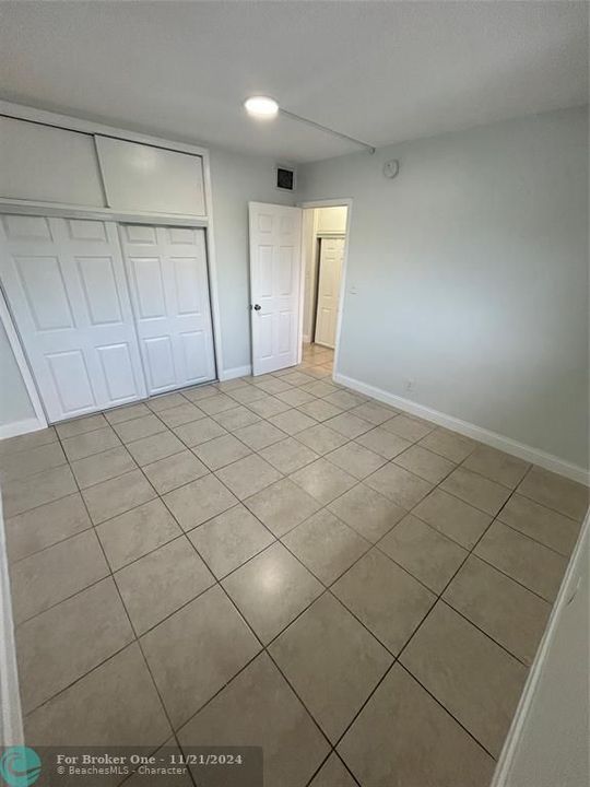 For Rent: $1,475 (1 beds, 1 baths, 10575 Square Feet)