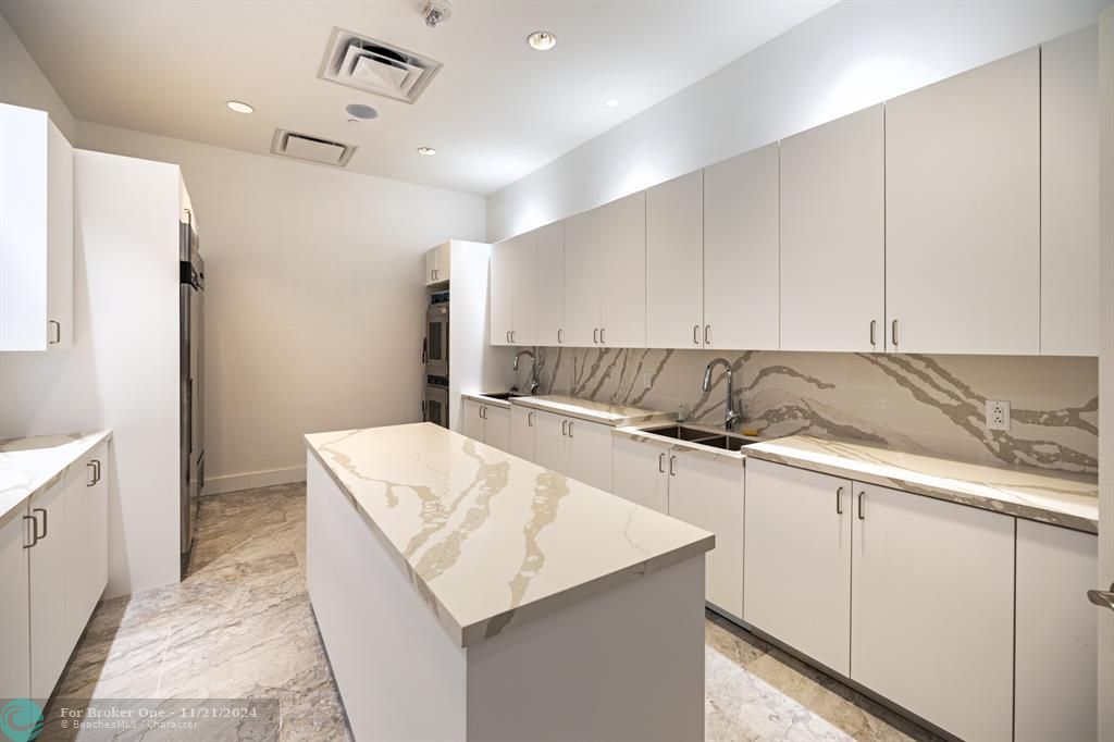 For Sale: $354,000 (2 beds, 2 baths, 1618 Square Feet)