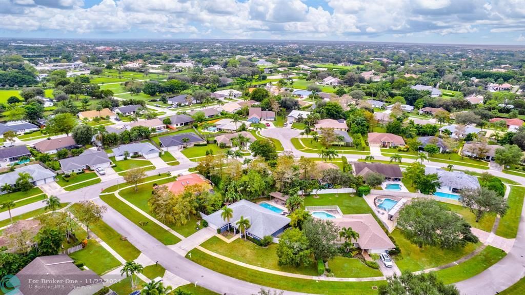 For Sale: $725,000 (4 beds, 2 baths, 2150 Square Feet)