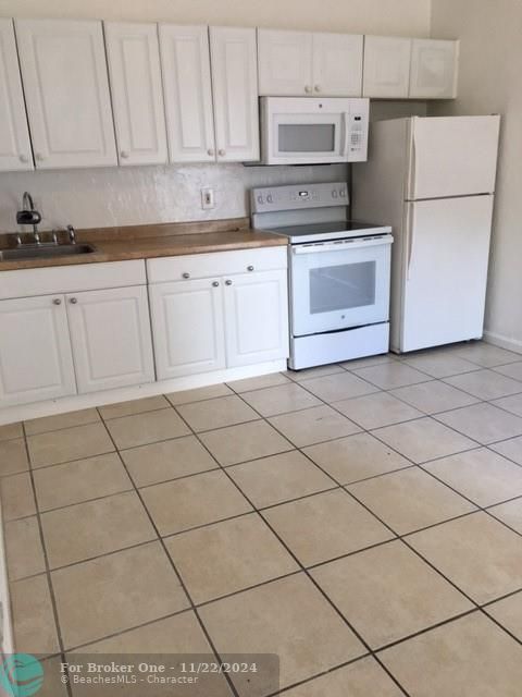 For Rent: $1,700 (1 beds, 1 baths, 0 Square Feet)