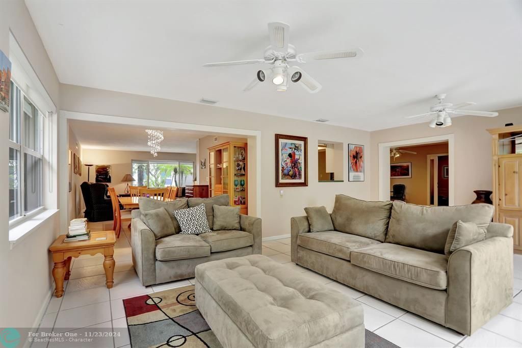 For Sale: $899,000 (4 beds, 2 baths, 2198 Square Feet)