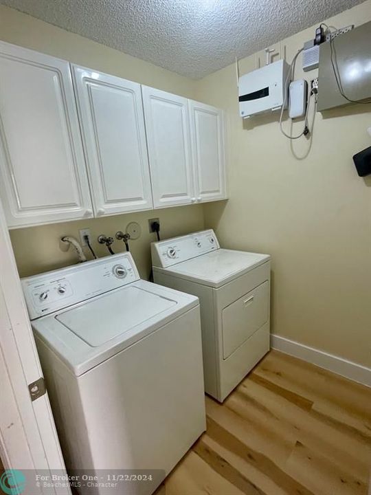 For Rent: $4,250 (3 beds, 2 baths, 1815 Square Feet)